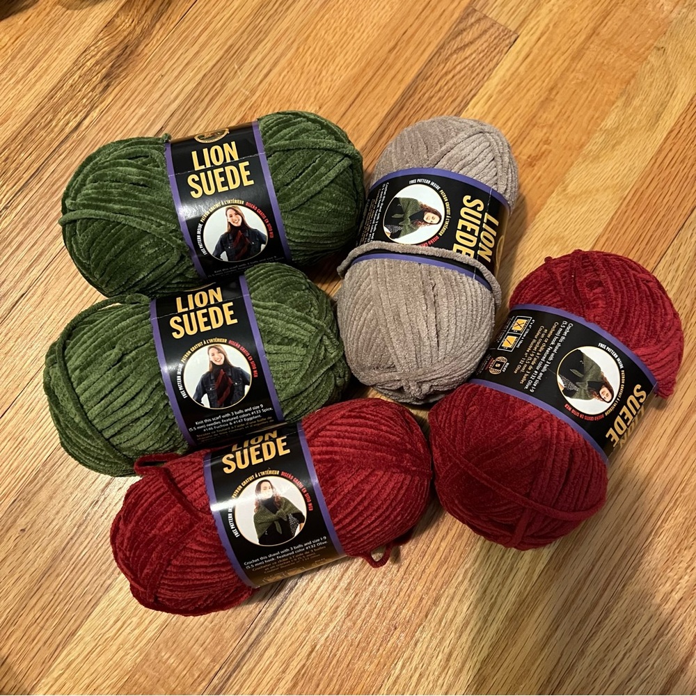 Lion suede yarn DISCONTINUED